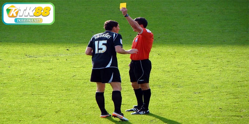 Kèo thẻ phạt là một loại hình đặt cược phổ biến trong bóng đá